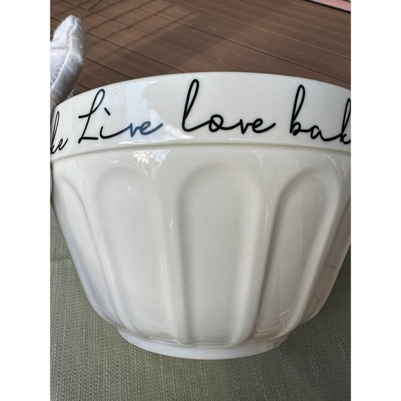 California Pantry "Live love bake" Kitchen Mixing Serving Bowl 2022 - Picture 2 of 13